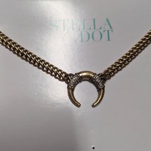 Stella & Dot Pave horn necklace